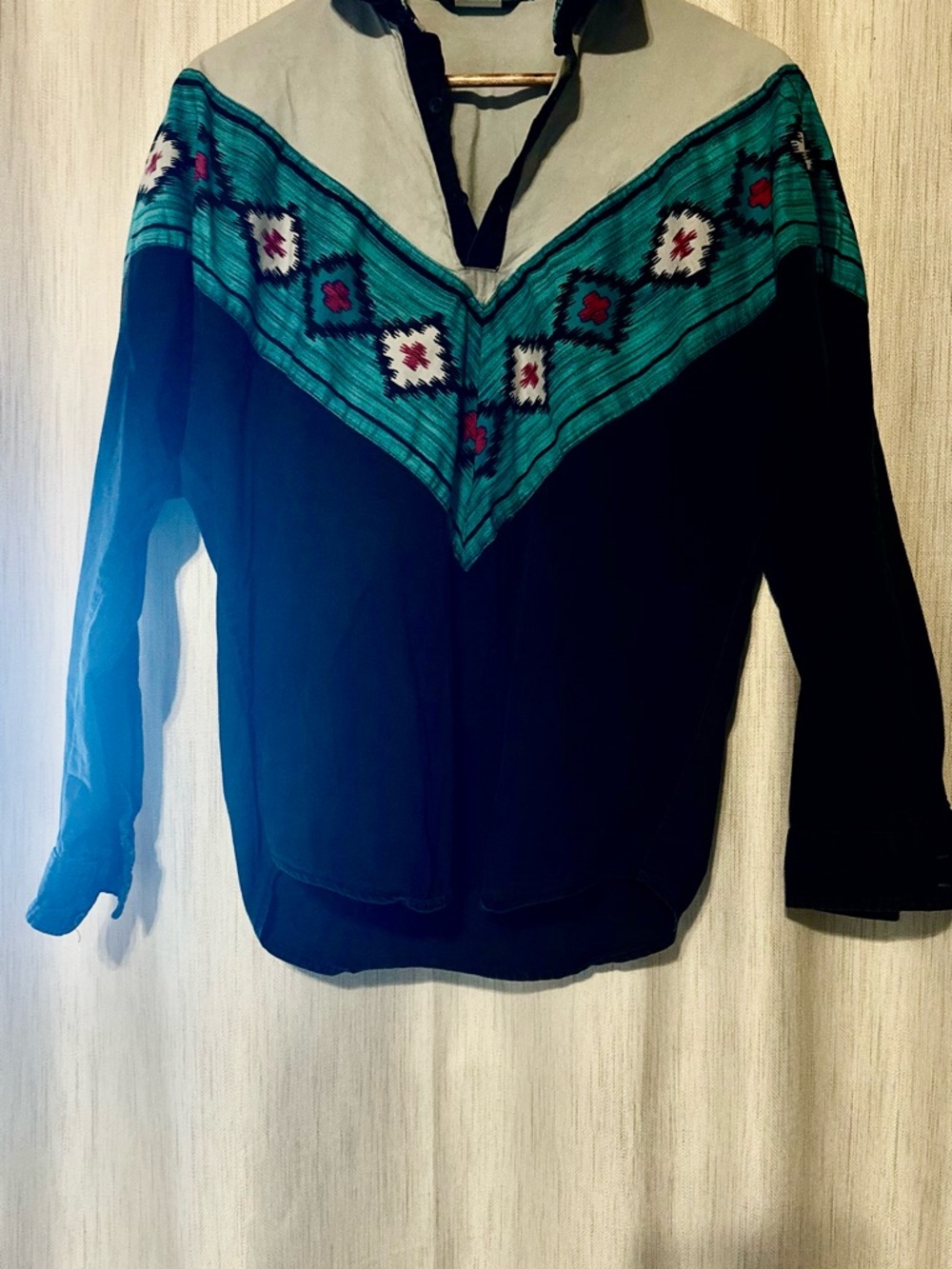 Roper Black and Teal Southwestern Pullover Shirt